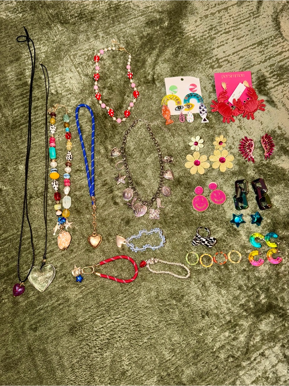 Assorted costume jewelry bundle